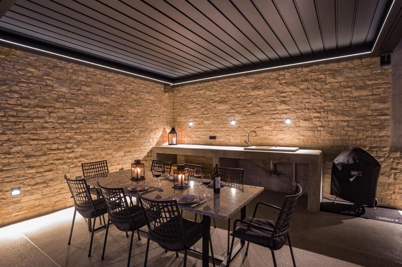Villa Dispet With Heated Pool, Jacuzzi, Sauna And Cinema Celina Εξωτερικό φωτογραφία
